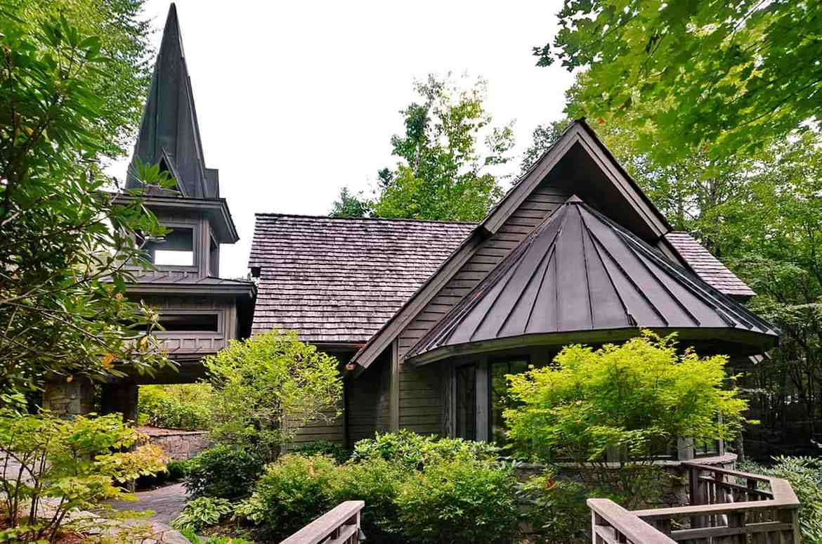 Trillium Links & Lake Club Lake Glenville NC Real Estate & Homes