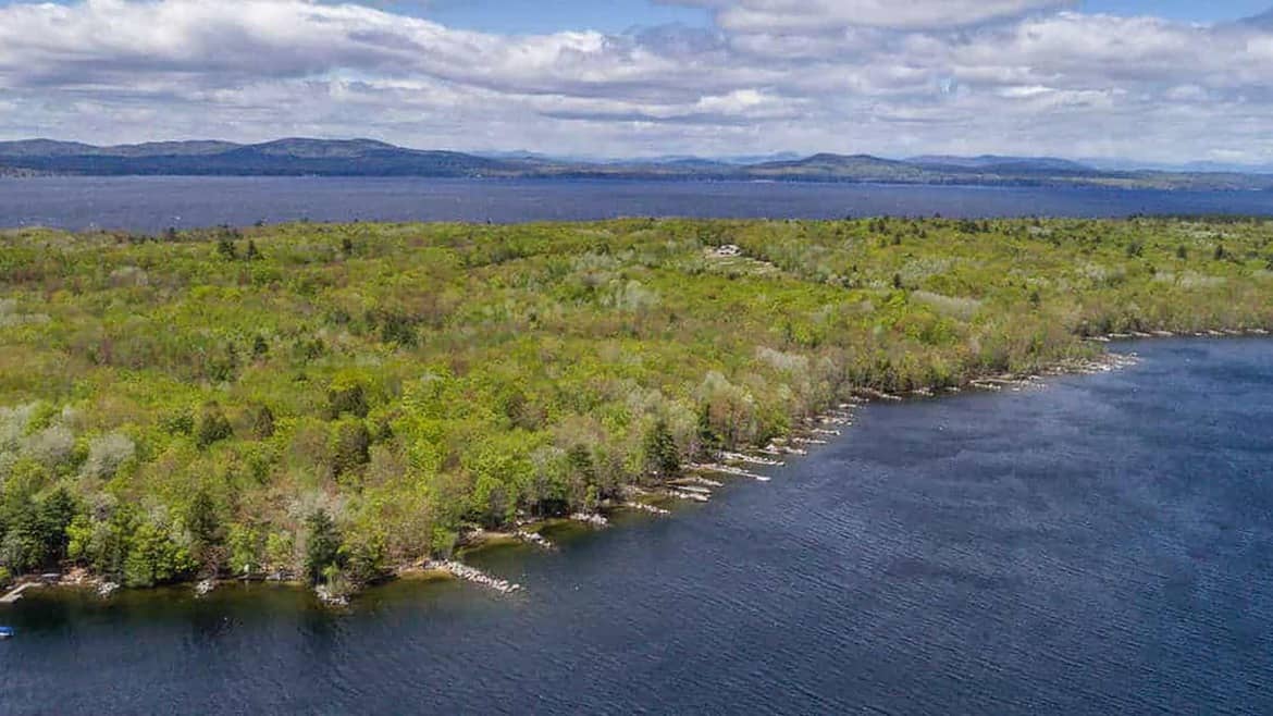 Maine Lakes Region Real Estate, Sebago Lake Homes for Sale
