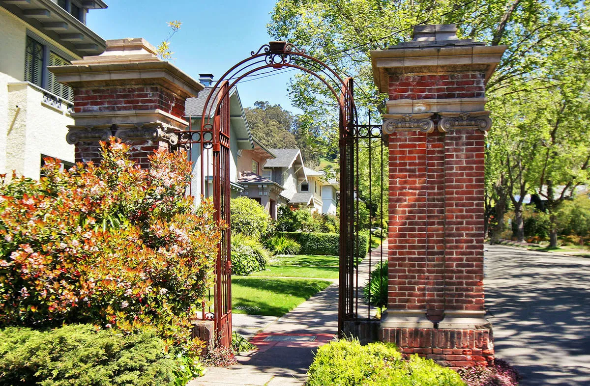 Claremont & Claremont Hills