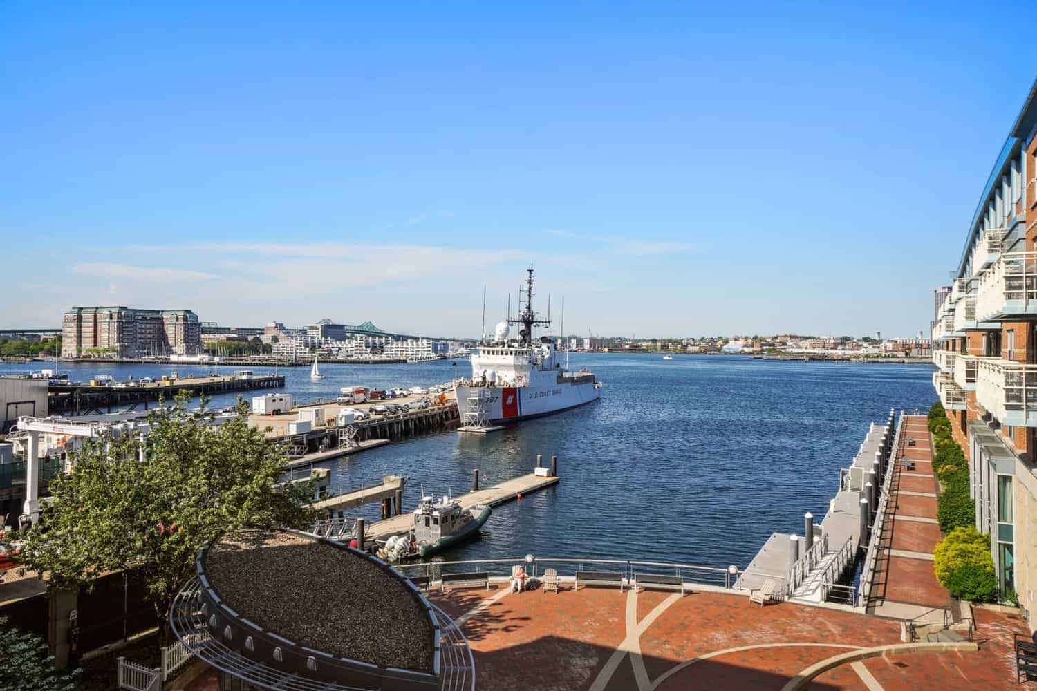 Battery Wharf, Boston, Waterfront. MA - photo 15 of 23