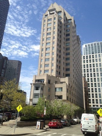 Trinity Place tower seen from Huntington Avenue