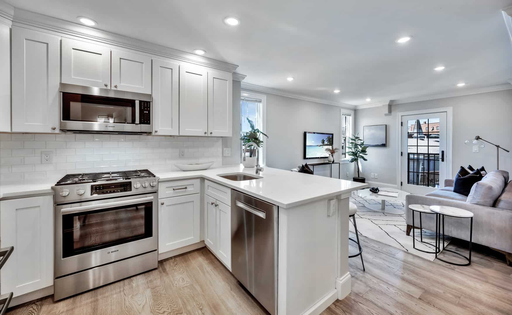 5R Trenton | East Boston Luxury Condos For Sale