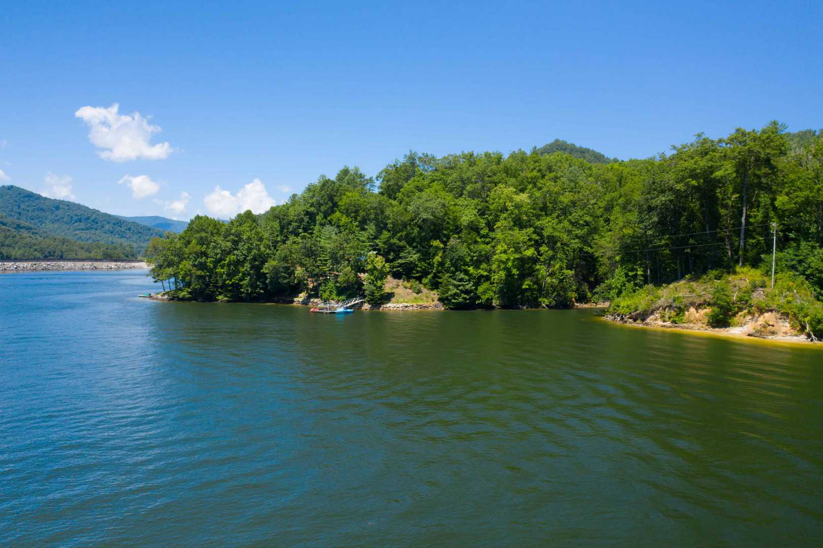 Bear Lake Reserve NC | Silver Creek Real Estate Group