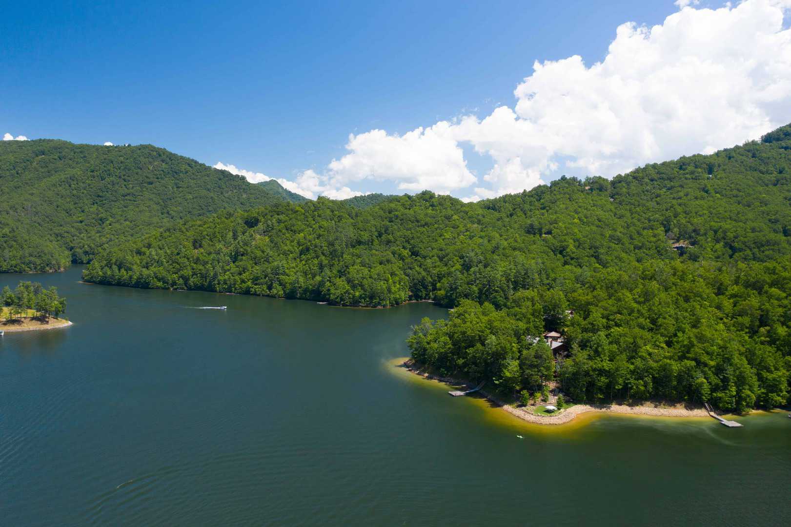 Bear Lake Reserve NC | Silver Creek Real Estate Group