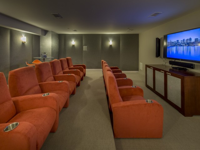 Windsor at Maxwell's Green Movie Theater