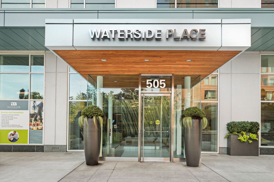Waterside Place Seaport Luxury Apartments for Rent
