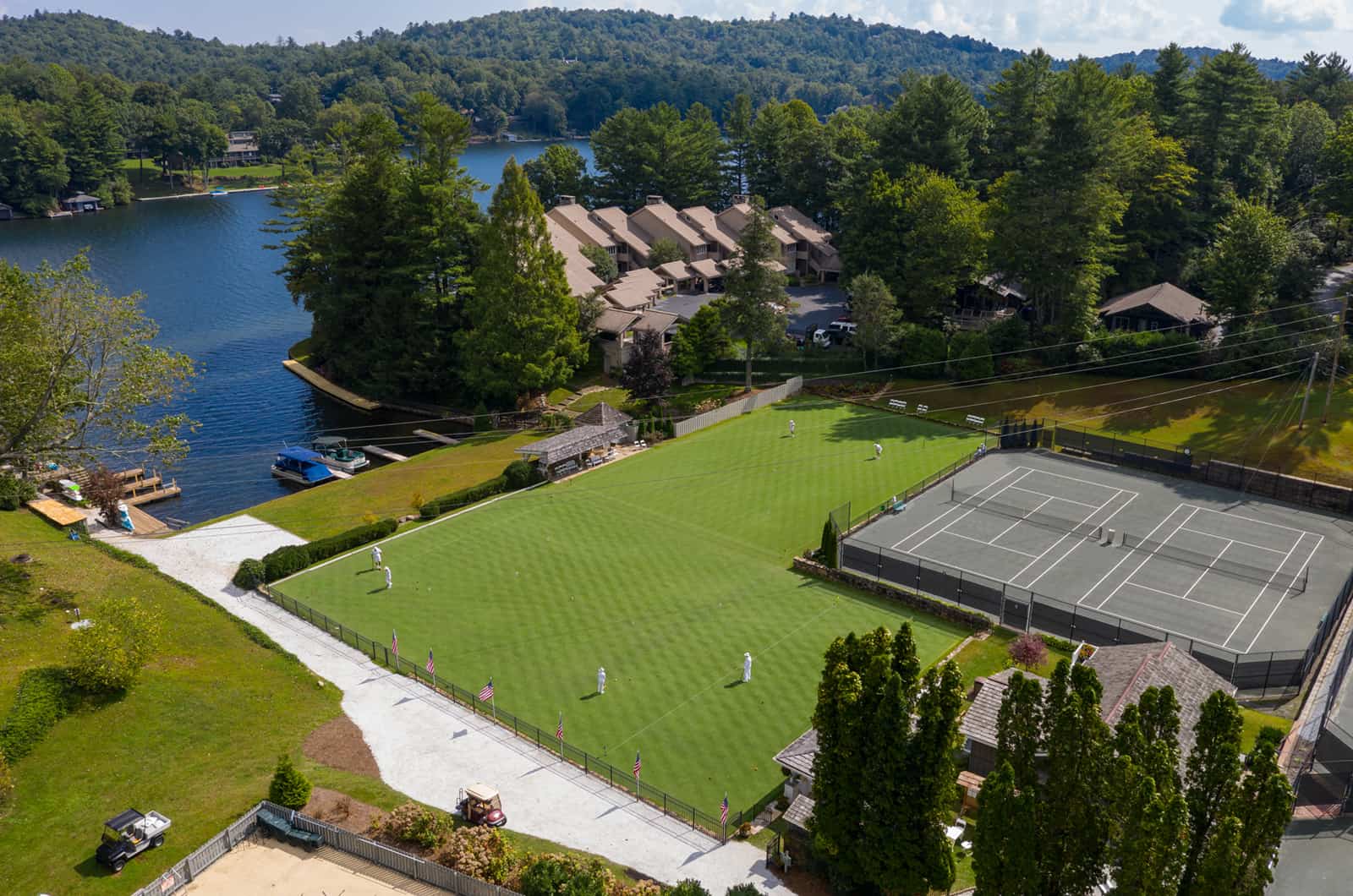 Lake Toxaway North Carolina Weather Patterns Summary