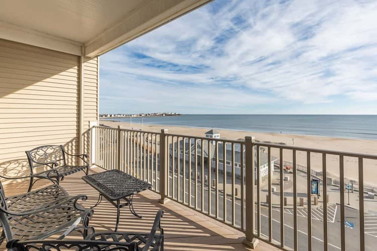 The Surf, Hampton Beach, NH Green And Company Real Estate