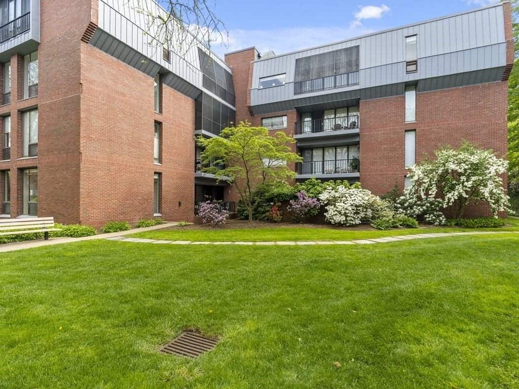 Wellesley Green View