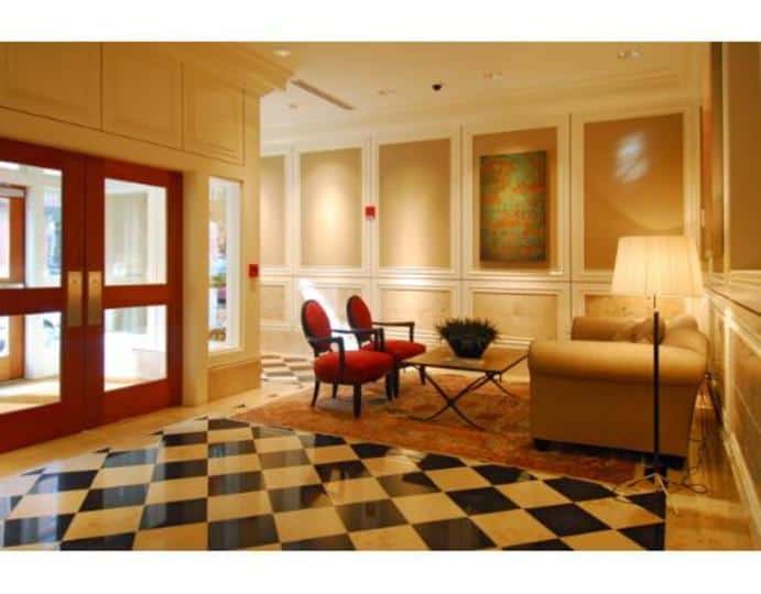 Bowdoin Place; Joe Wolvek, Gibson Sotheby's