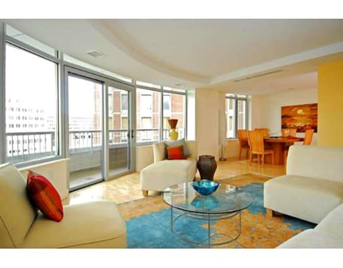 Bowdoin Place; Joe Wolvek, Gibson Sotheby's