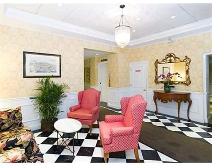 The Lincolnshire Boston MA - Lincolnshire condos Beacon Hill: Lobby
