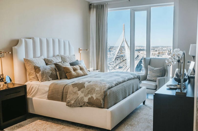 Lovejoy Wharf Boston MA - Lovejoy Wharf bedroom