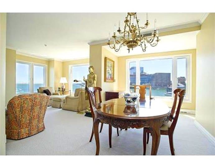 Rowes Wharf Joe Wolvrk, Zgibson Sotheby's