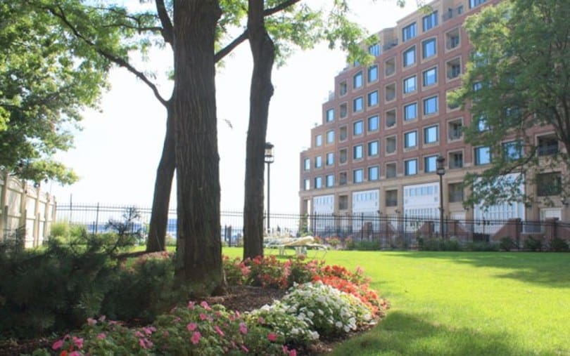 Harbor Towers Boston MA - Photo 3