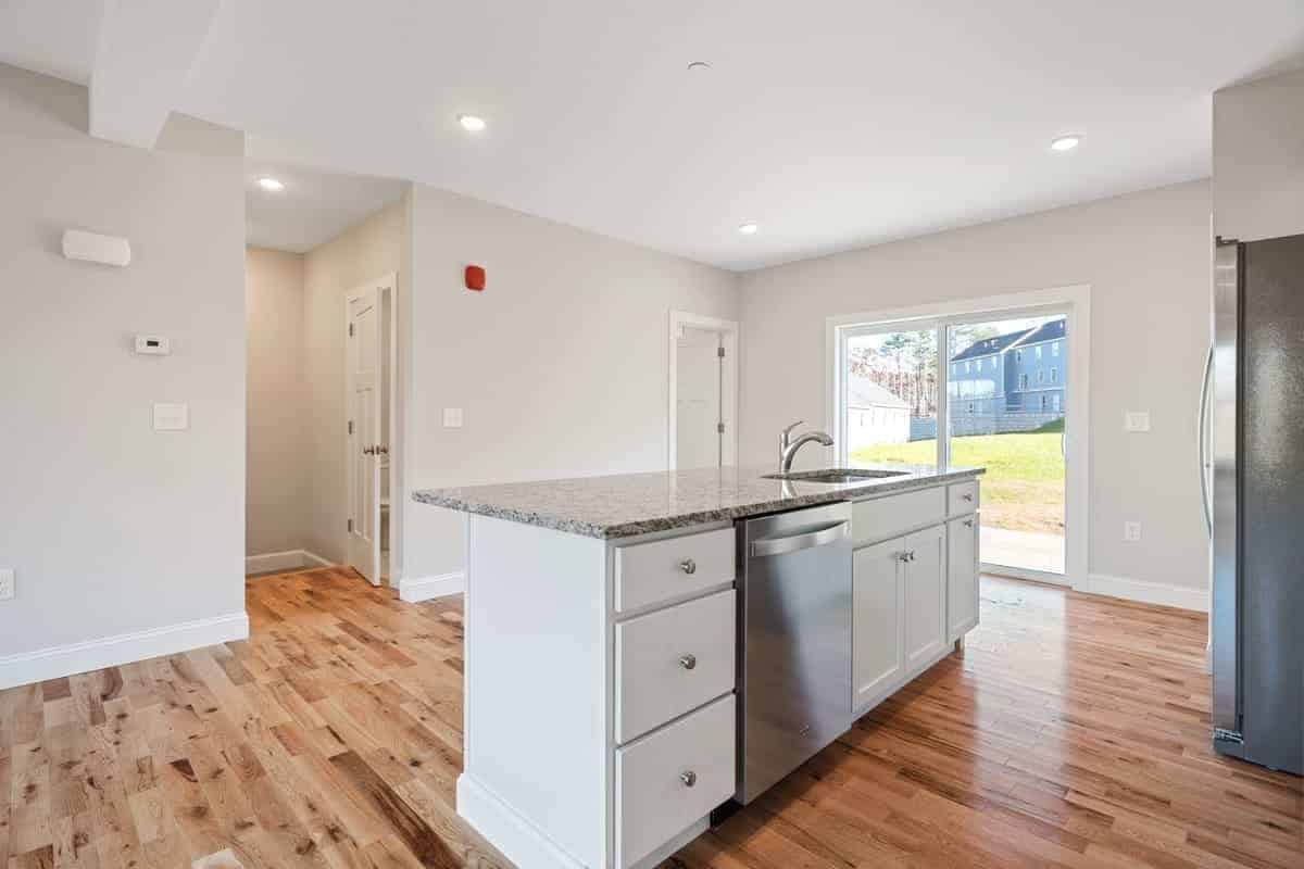 Half Peak Ledges Slideshow