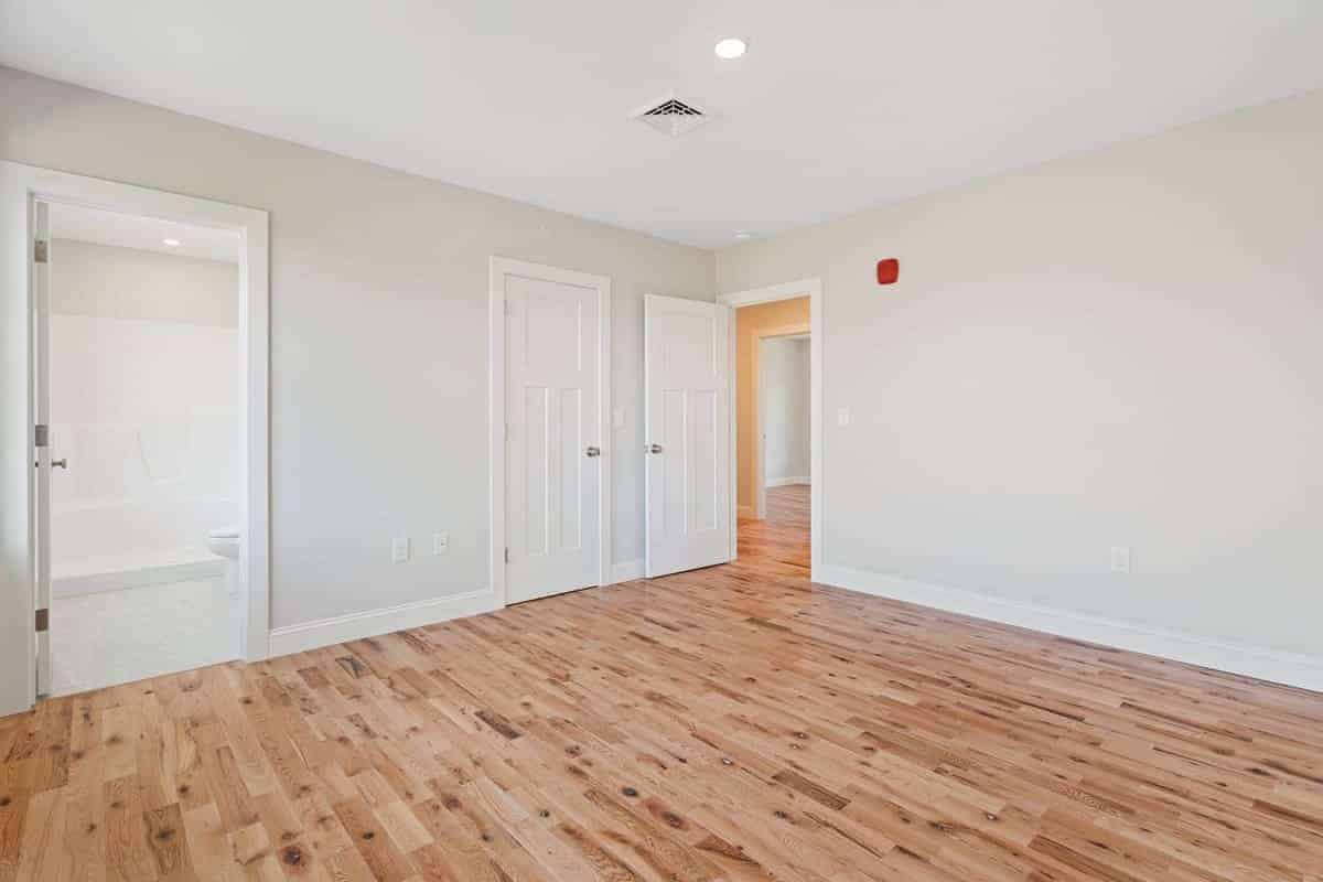 Half Peak Ledges Slideshow