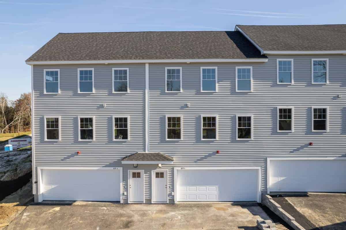 Half Peak Ledges Green O'Neill Properties