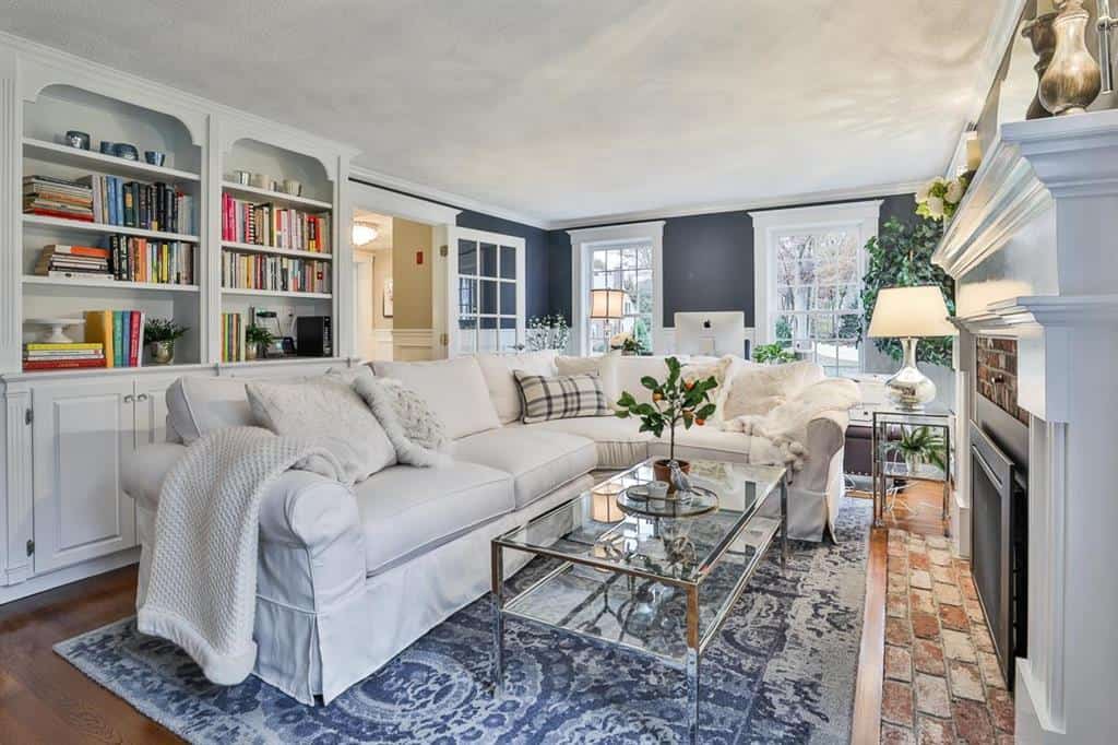 beautiful living room