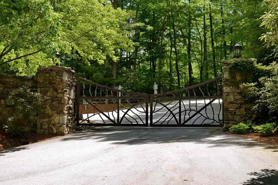 Cedar Hill Cashiers NC Homes & Land Cedar Hill Gated Community