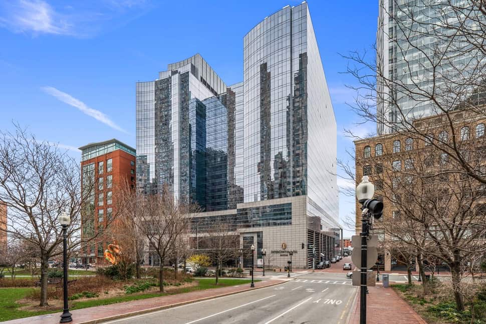 Intercontinental | Boston Waterfront Condos - Broad Street Boutique