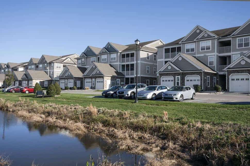 Hearthstone Manor Homes for Sale and Neighborhood Information