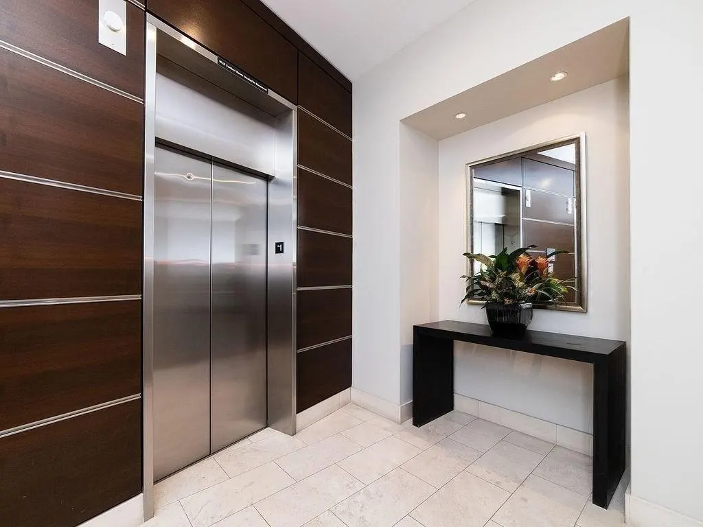 285 Columbus Lofts